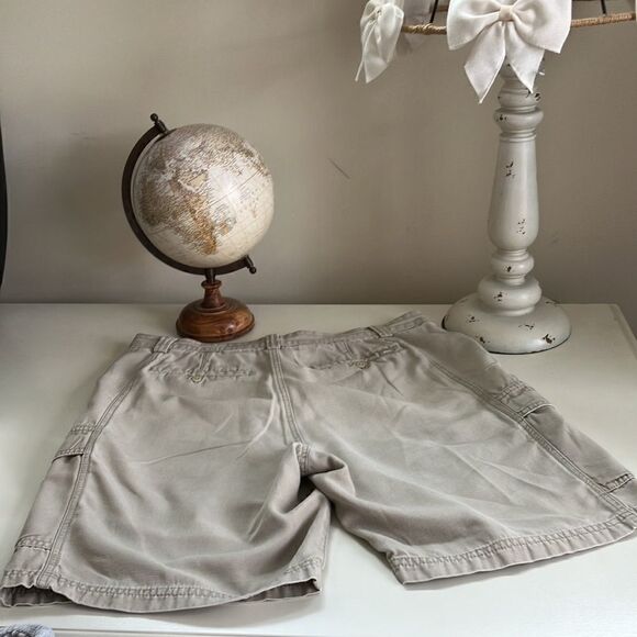 TOMMY BAHAMA 34 Tencel/Lyocell Blend Relax Cargo Khaki Unisex Shorts - Picture 13 of 13